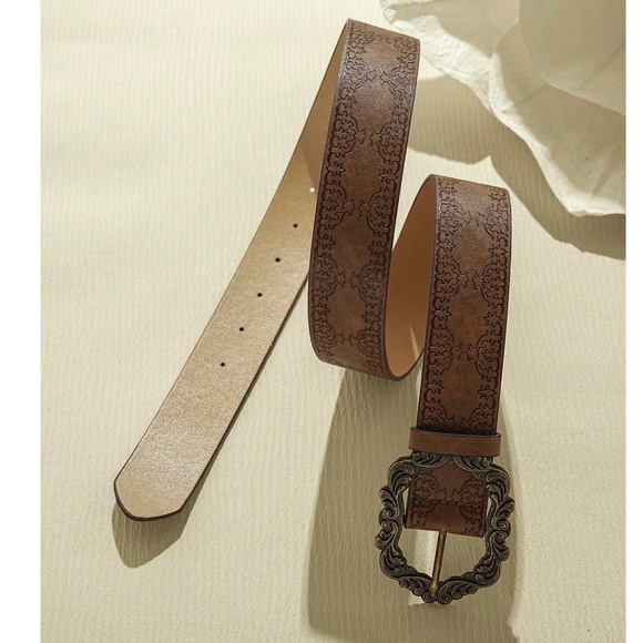 Luxe Vegan Leather Brown Vintage Style Belt - Picture 4 of 6